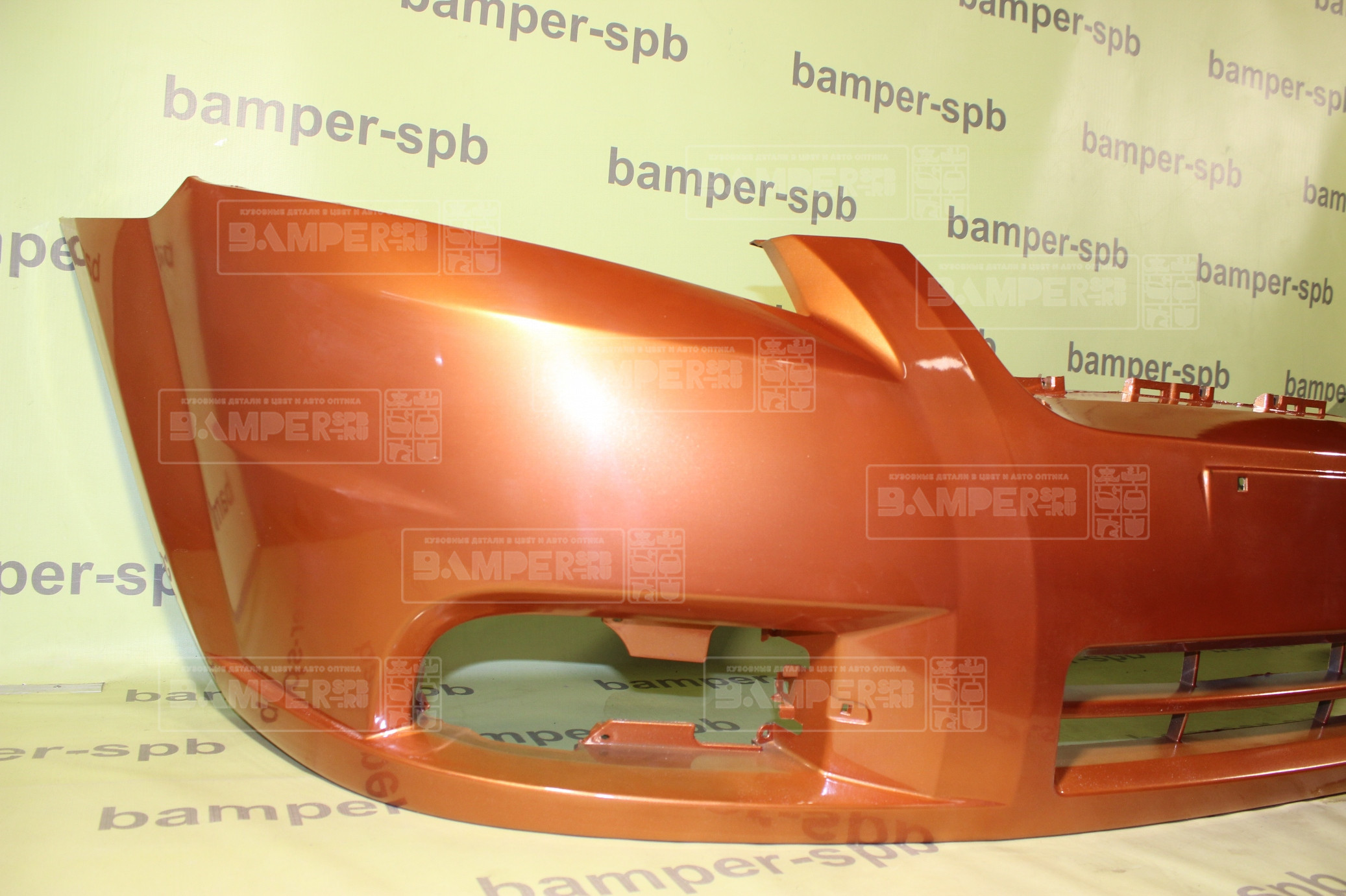 Бампер передний Chevrolet Aveo T250 2006-2012 седан  54U Sunset Orange Оранжевый