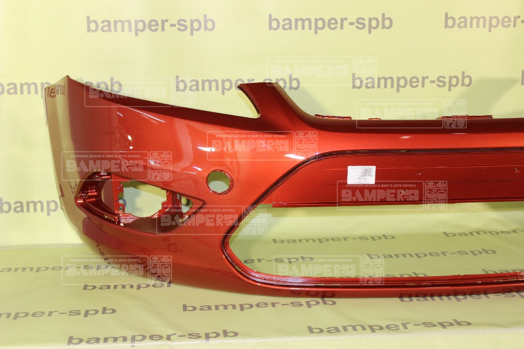 Бампер передний Ford Focus 2 2008-2010 3RSE Tango Красный
