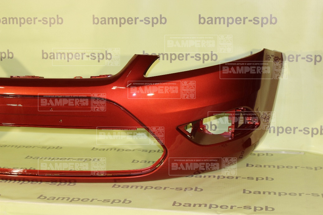 Бампер передний Ford Focus 2 2008-2010 3RSE Tango Красный
