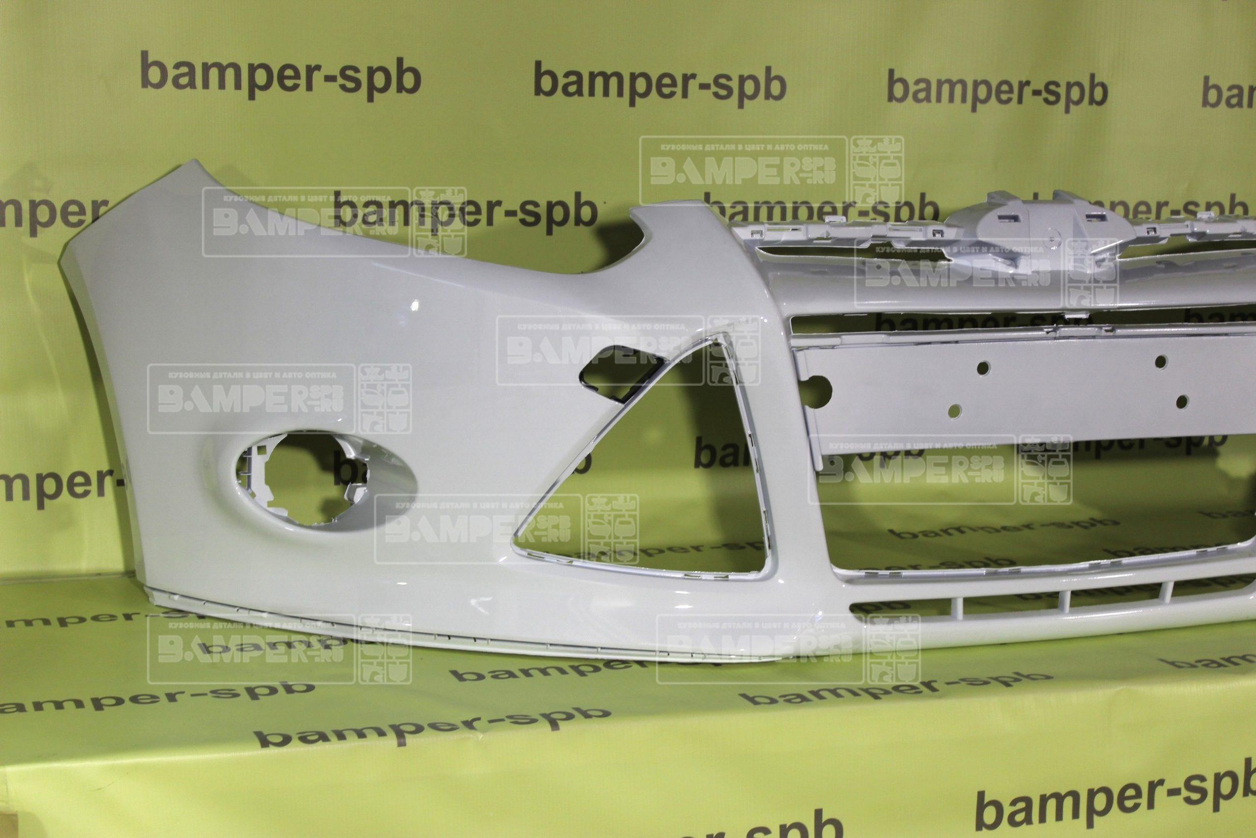Бампер передний Ford Focus 3 2011-2015 7VTA Frozen White Белый Т.
