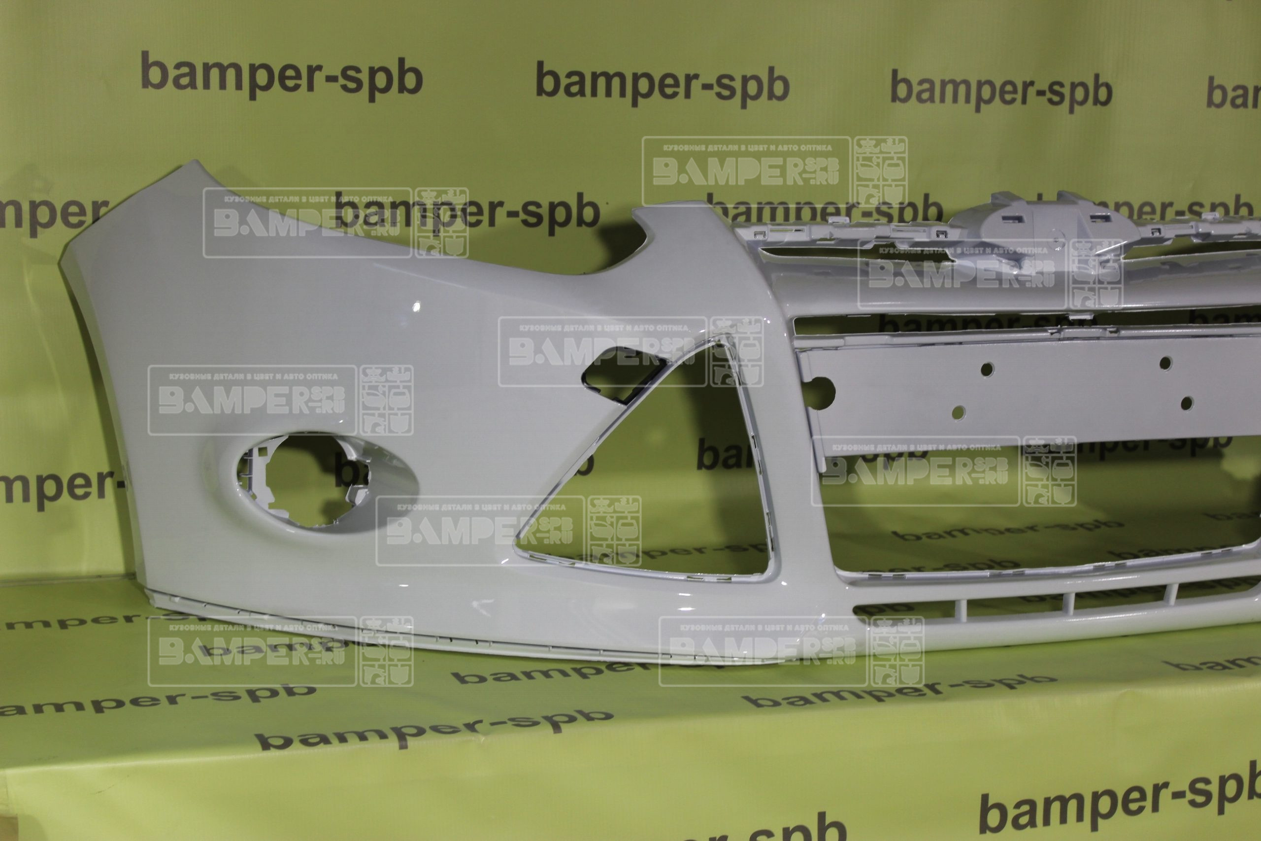 Бампер передний Ford Focus 3 2011-2015 7VTA Frozen White Белый Т.