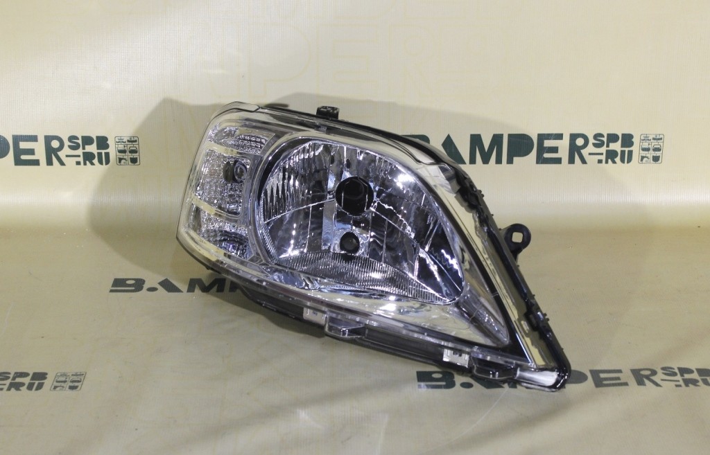 Фара правая LADA Largus 2012-2021 / Largus Cross 2014-2021 без кор. ДЖ.