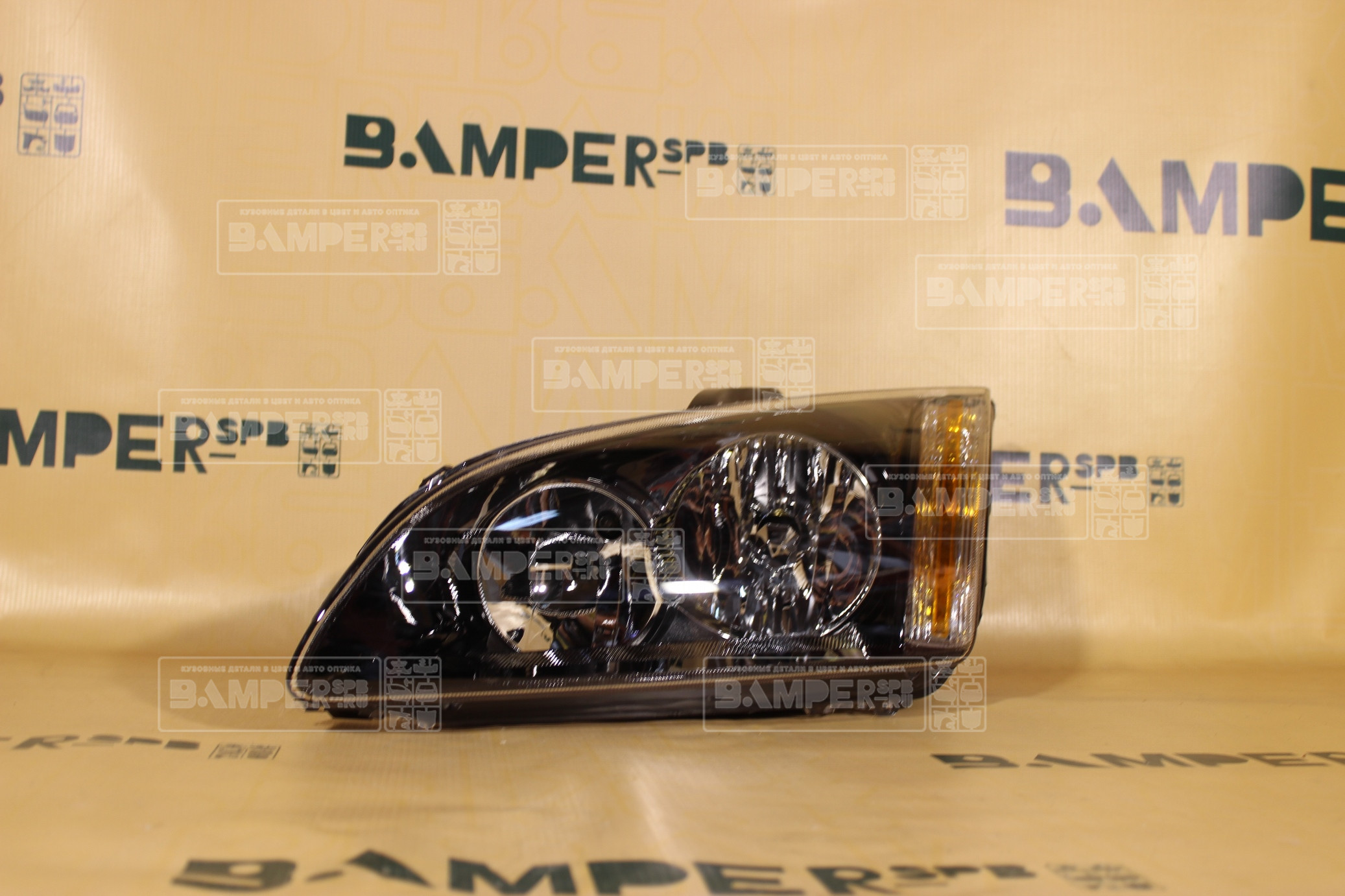 Фара левая Ford Focus 2 2005-2008 галоген черная Э.