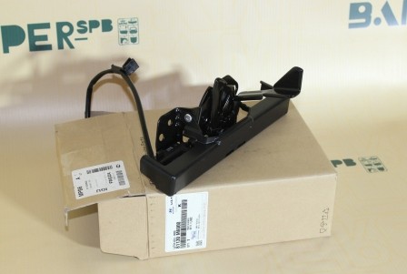 Замок капота Kia Cerato 4 2018- 81130M6000 Замок капота Kia Cerato 4 2018- 81130M6000