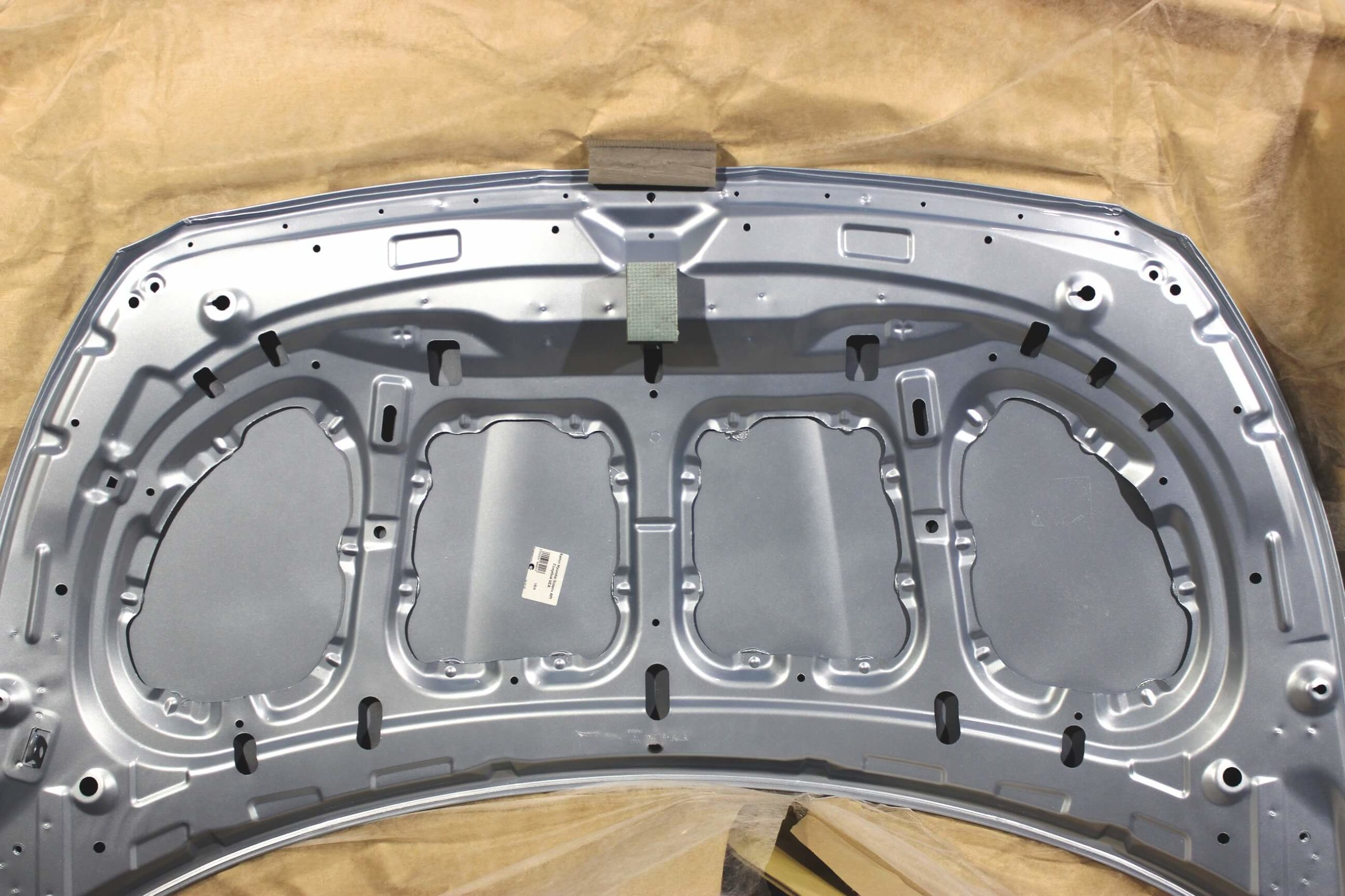 Капот Hyundai Solaris 1 2011-2014 VEA Ice Silver, Celadon Blue Голубой