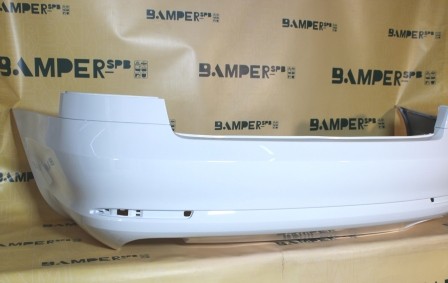 Бампер задний Skoda Octavia 2 A5 2008-2013 B4, LB9A Candy White Белый
