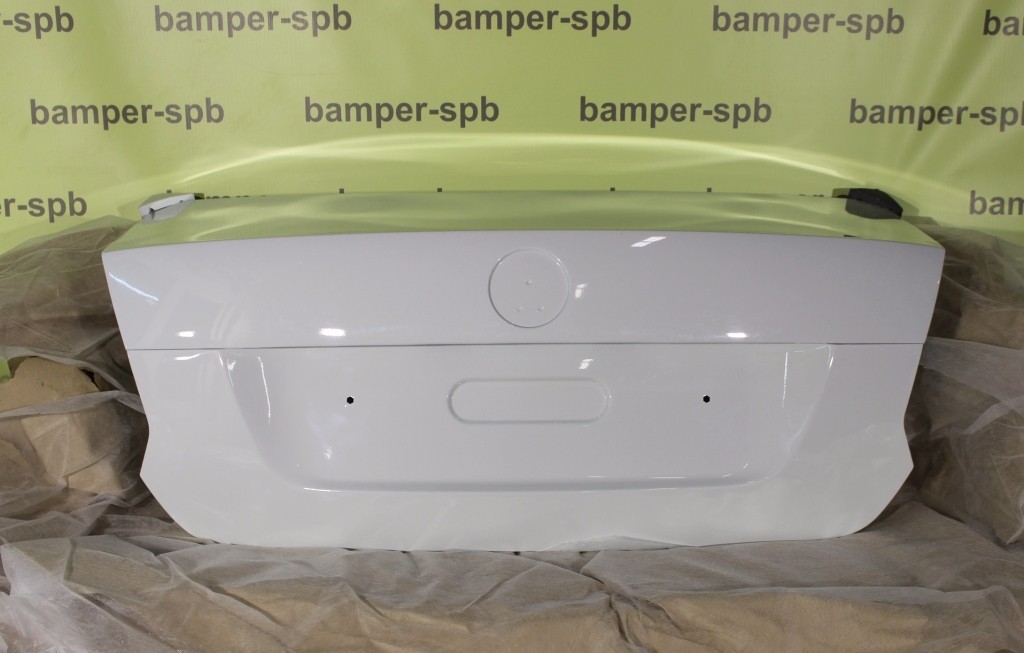 Крышка багажника Volkswagen Polo 5 2010-2020 SDN без отв. под ключ
 0Q, LC9A Pure White Белый