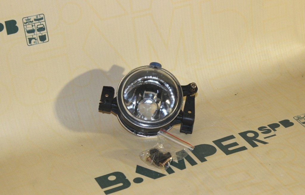 Фара противотуманная Ford Focus 2 2005-2008 правая Э.