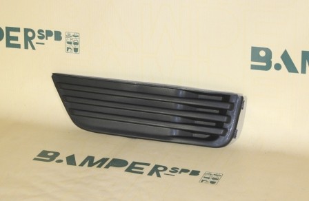 Заглушка противотуманной фары Ford Focus 2 2004-2008 левая  Э.