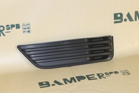 Заглушка противотуманной фары Ford Focus 2 2004-2008 левая  Э.