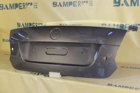 Крышка багажника Volkswagen Polo 5 2010-2020 SDN с отв. под ключ 4Q, LH8Z Toffee Brown, Graciosa Коричневый