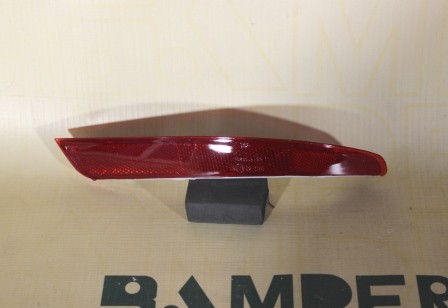 Отражатель / катафот Nissan Almera G15 2012-2019 правый Э.