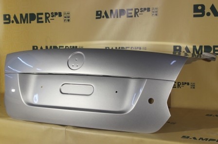 Крышка багажника Volkswagen Polo 5 2010-2020 SDN с отв. под ключ 8E, LA7W, A7W Reflex Silver Серебристый