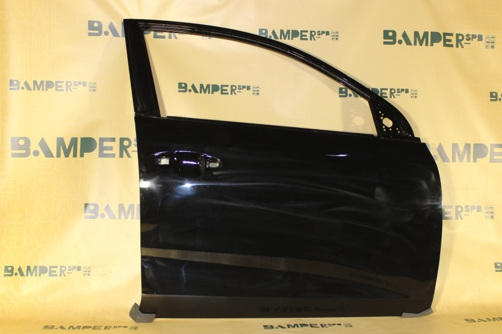 Дверь передняя правая Kia Rio 4 FB 2017-2023 седан MZH Phantom Black Черный