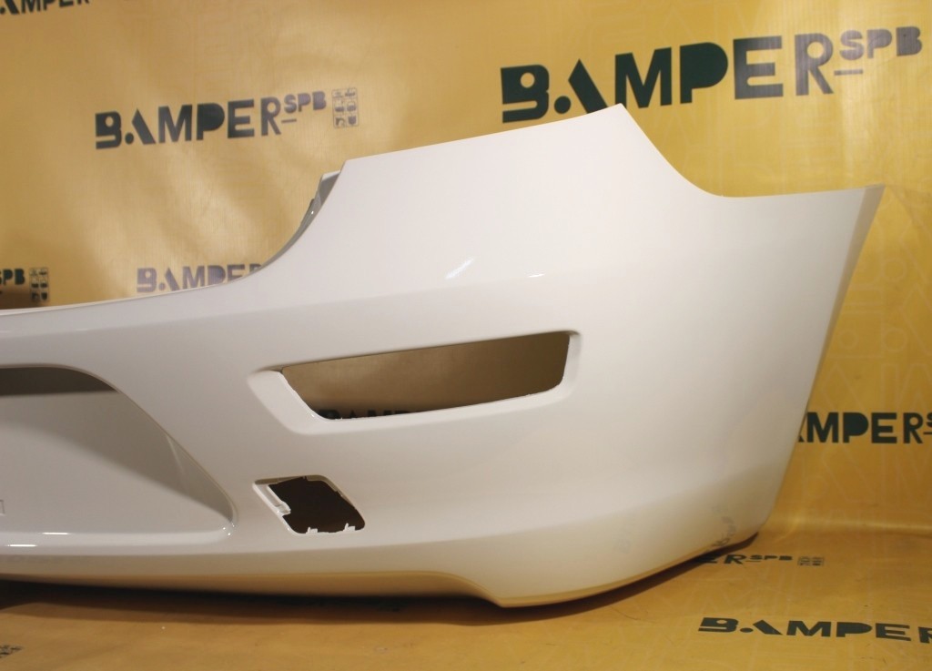 Бампер задний Chevrolet Cruze 2009-2016 хетчбэк GAZ, 40R Summit White Белый солид Т.