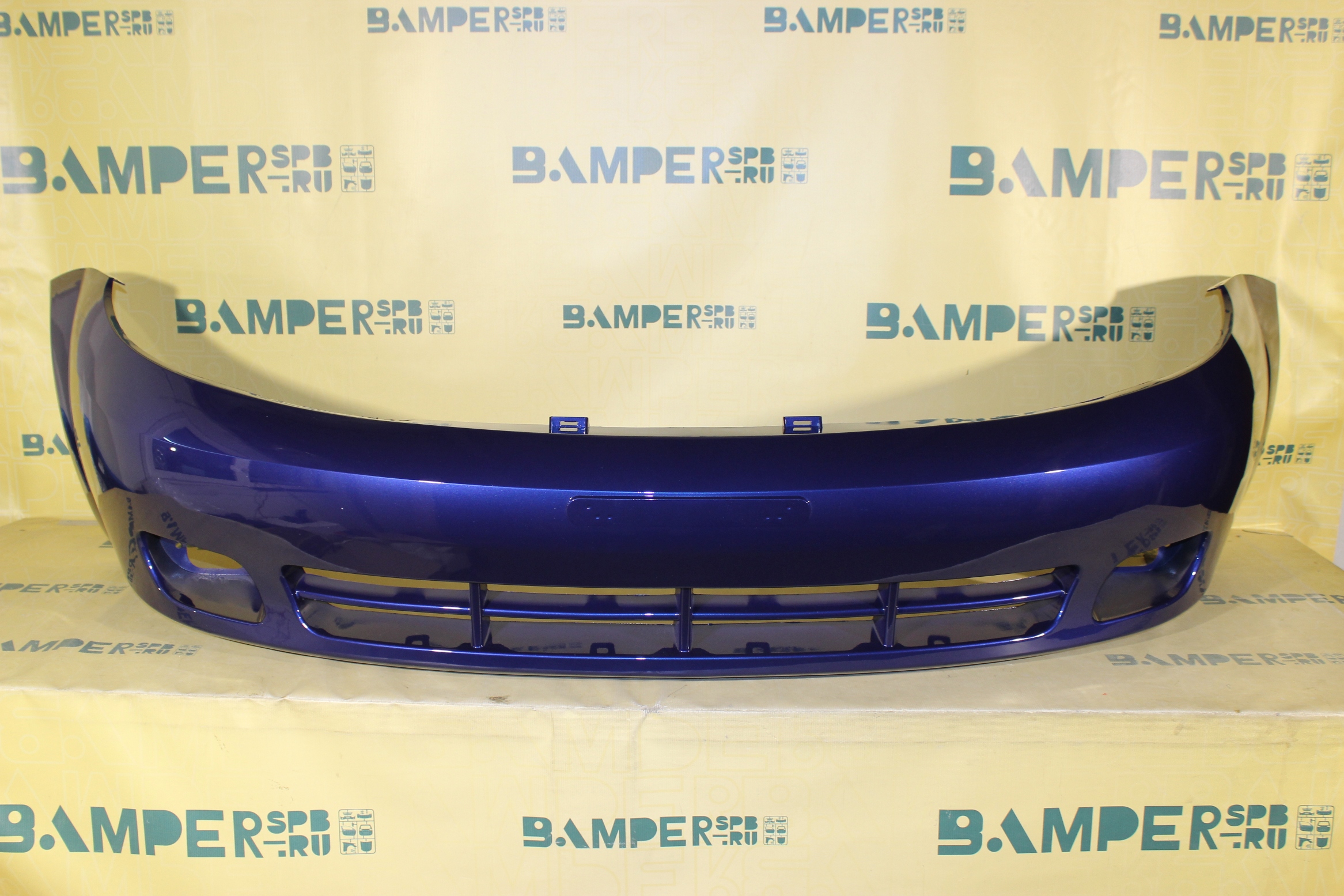 Бампер передний Chevrolet Lacetti 2004-2013 хетчбэк 26V, 15U Imperial Blue Синий металлик