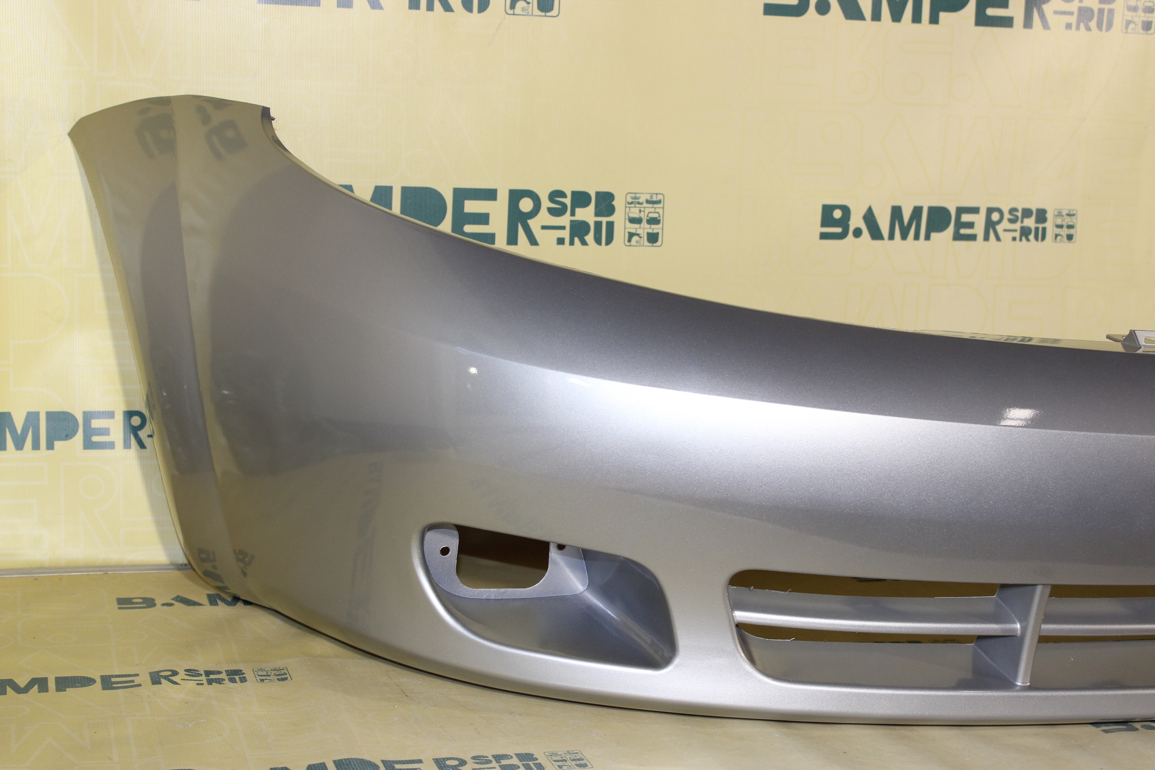 Бампер передний Chevrolet Lacetti 2004-2013 хетчбэк 92U, GCY Poly Silver Серебристый
