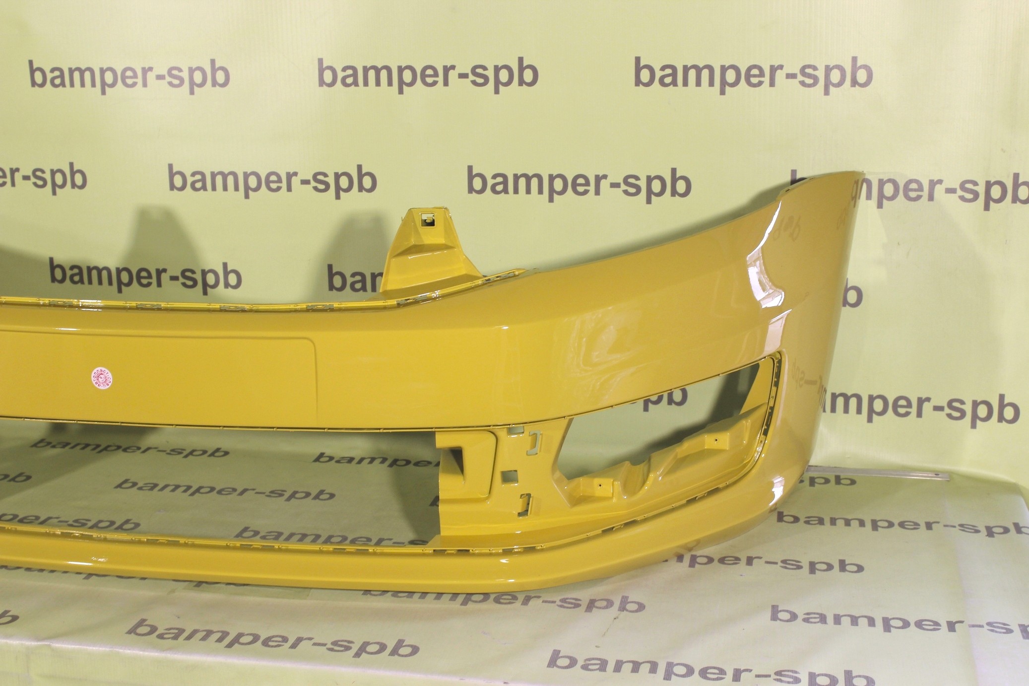 Бампер передний Volkswagen Polo 5 2015-2020 H5, LD1E Savanna Yellow Желтый